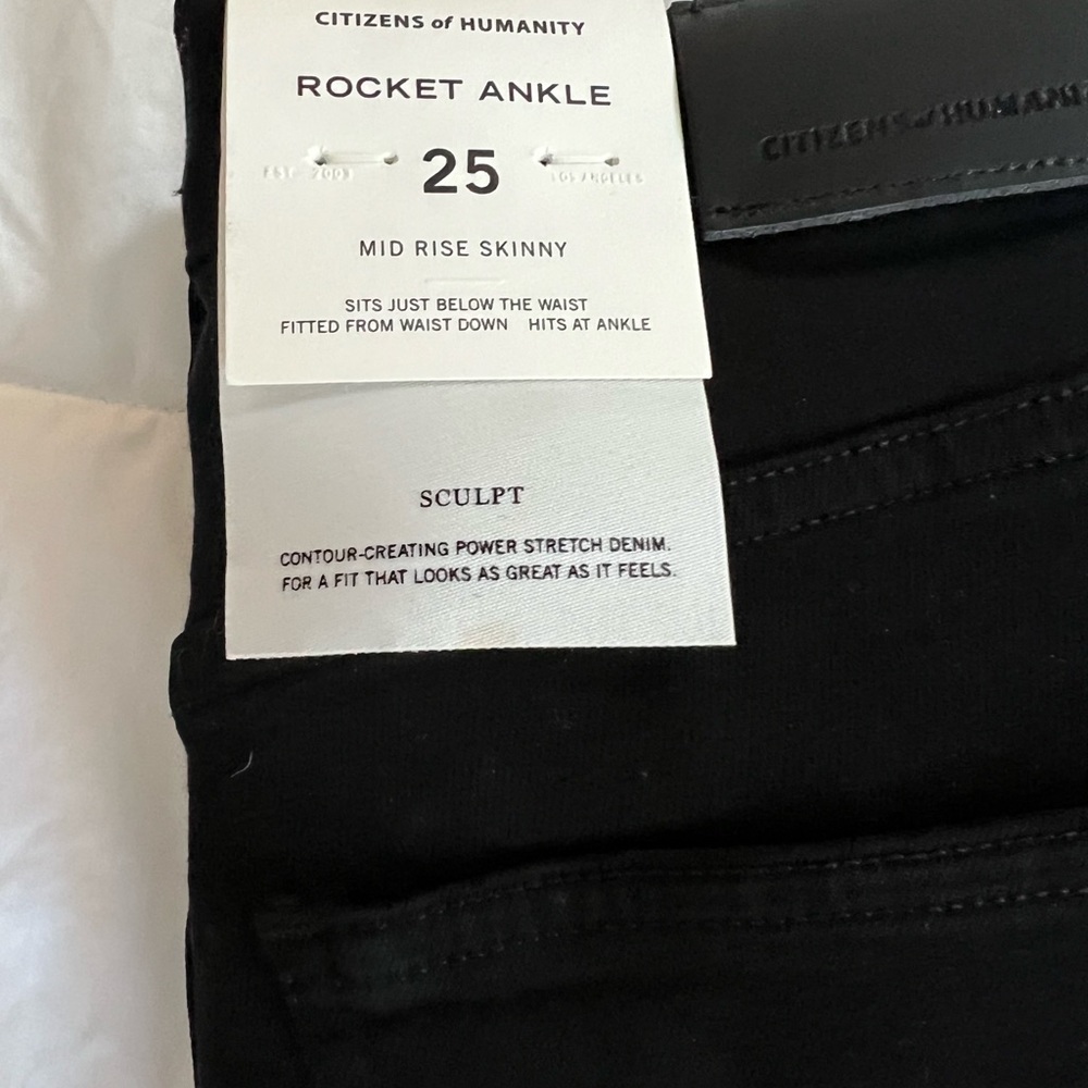 Brand New Citizens of Humanity Rocket Ankle Skinny jeans, size 25, black